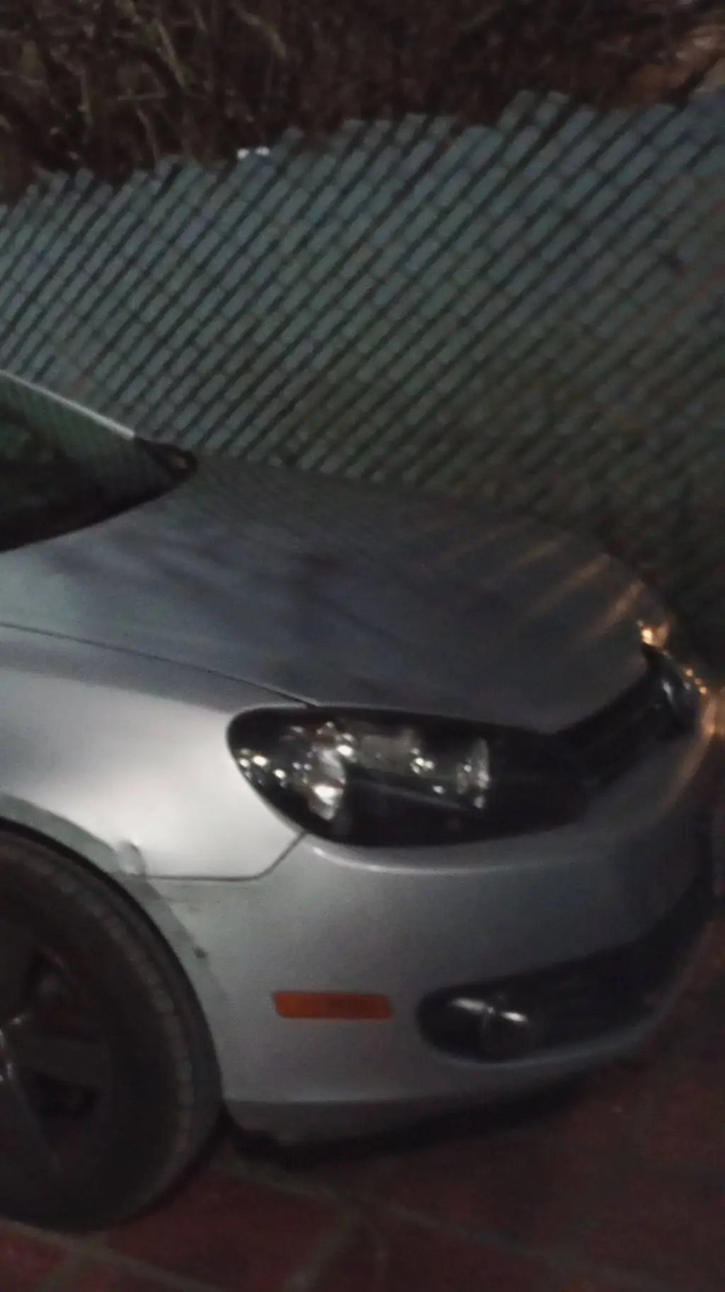 ai character: vento 2.0 TDI  background