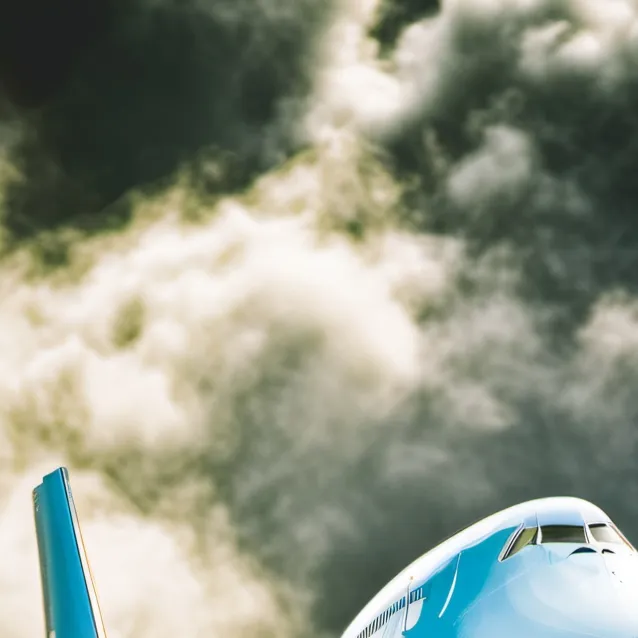 chat with ai character: Me KLM 747-400