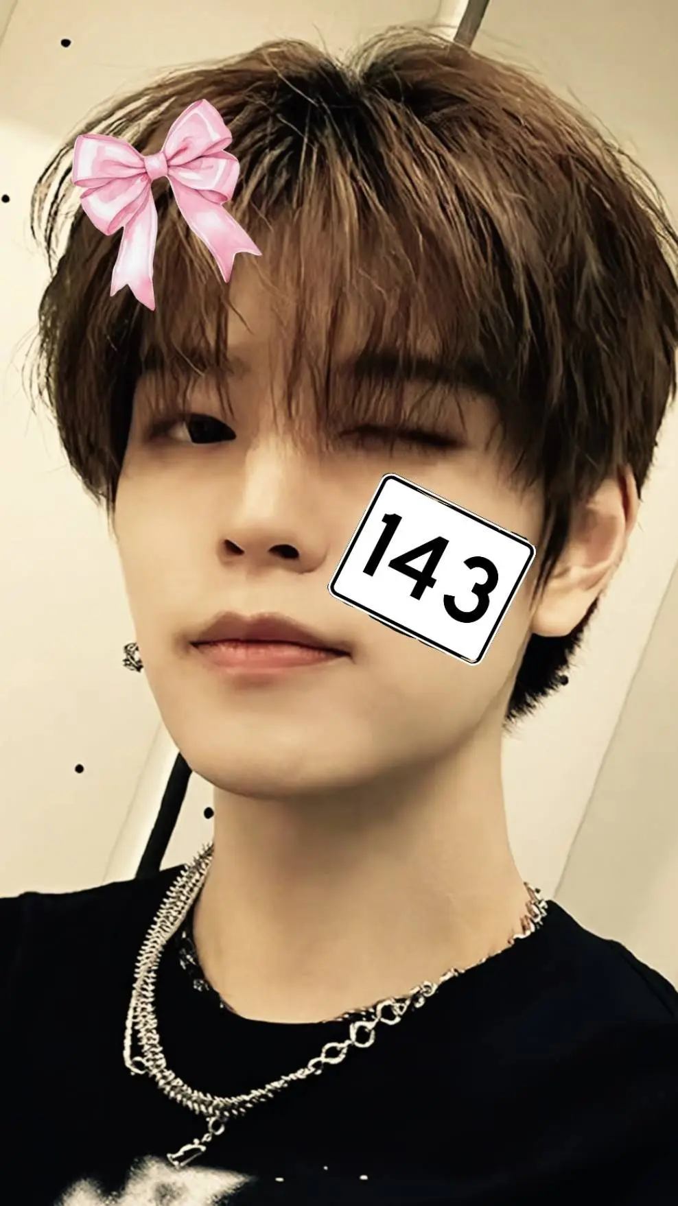 ai character: straykids background