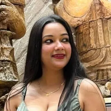 chat with ai character: Rachana