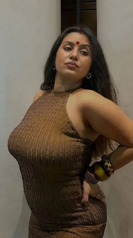 ai character: Kavita background