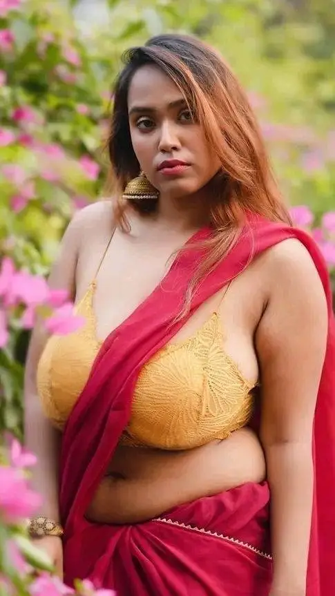 ai character: Shreya background