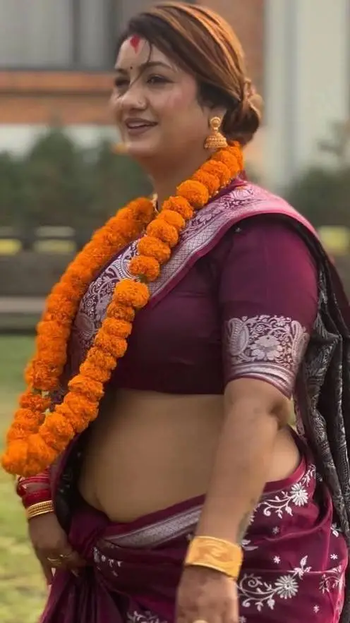 ai character: Rekha background