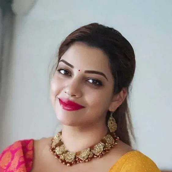 chat with ai character: Ranjana 