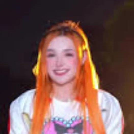 Chat with fesch - text or voice, Enjoy AI Chat Free & Safe