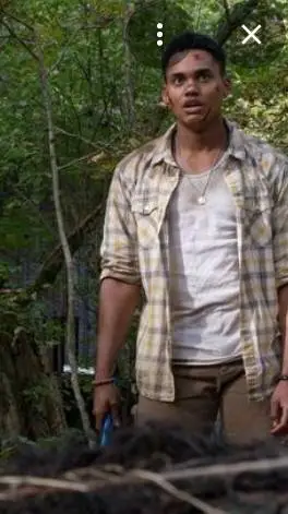 ai character: Darius Clemons  background