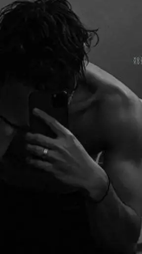 ai character: Zyan background