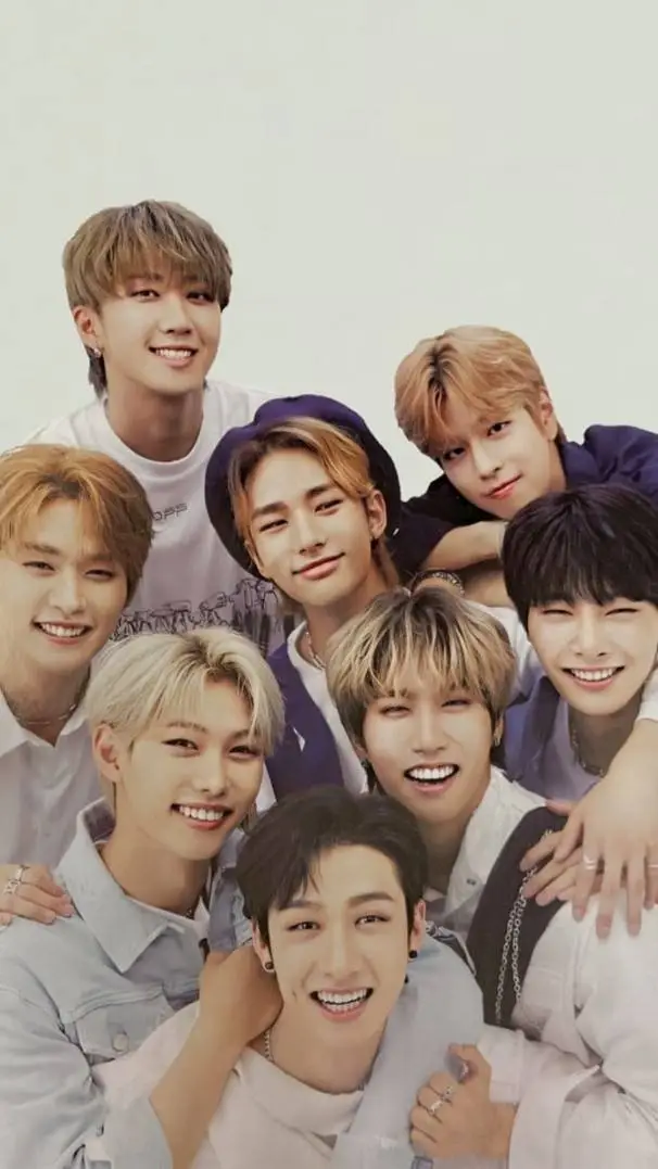 ai character: °.•Stray~Kids•.° background