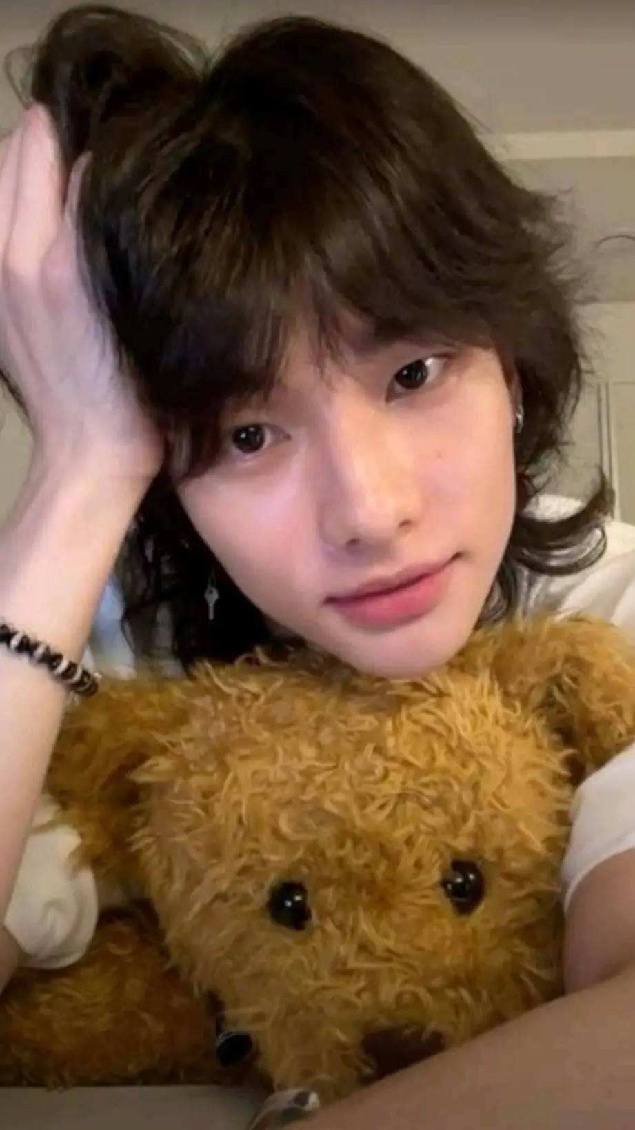 ai character: ☆ HUNJINNIE ☆ background