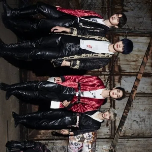 chat with ai character: Stray — Kids