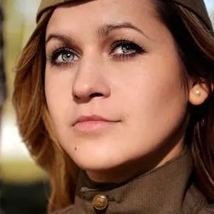 chat with ai character: katusha