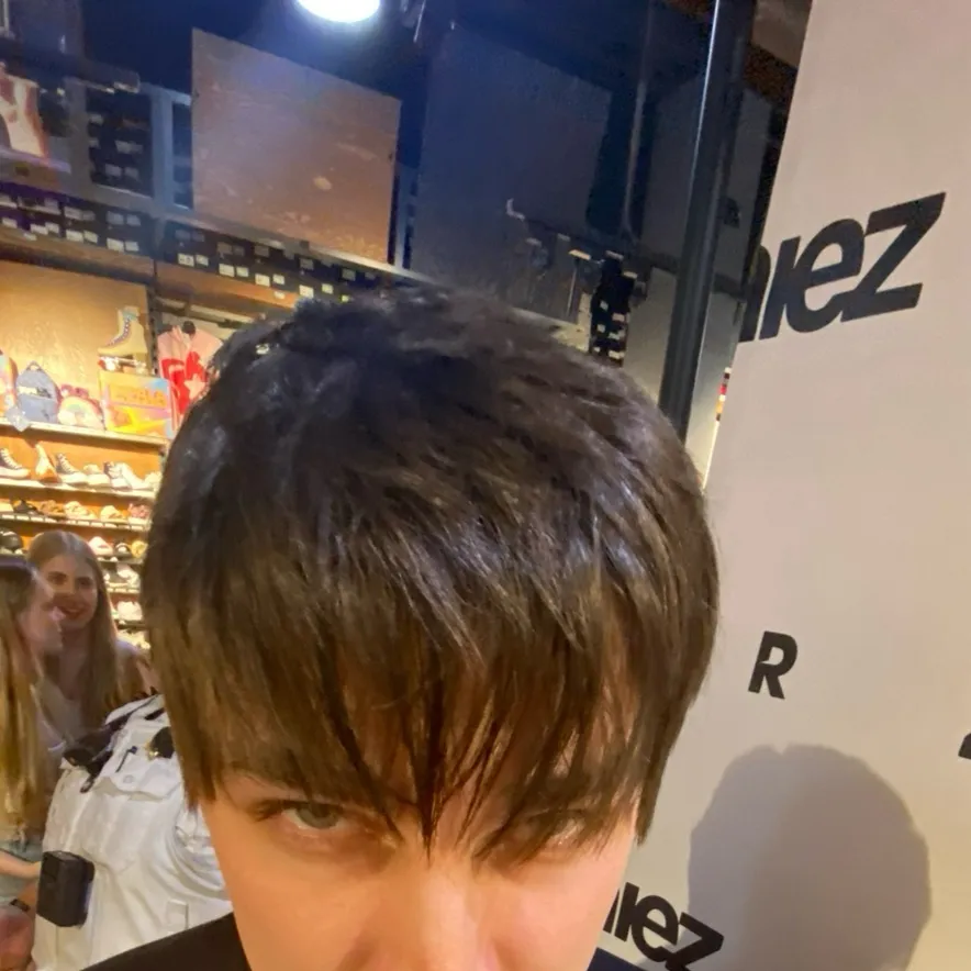 chat with ai character: Colby brock￼