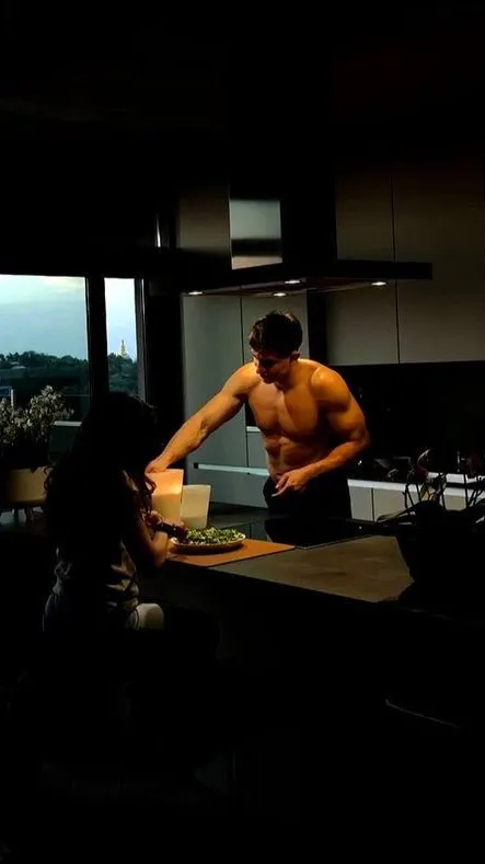 Talkie AI - Chat with Bennet Coward