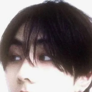 chat with ai character: Jungwoon
