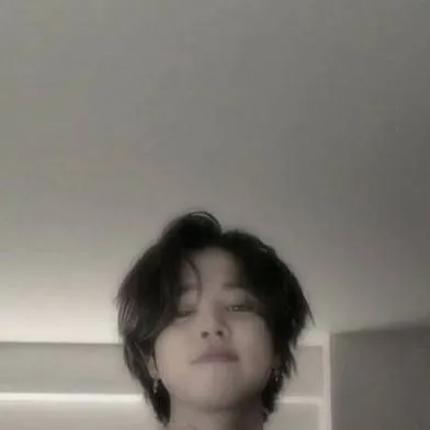 chat with ai character: JIMIN