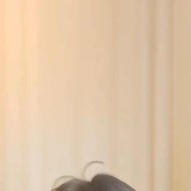 chat with ai character: Evan