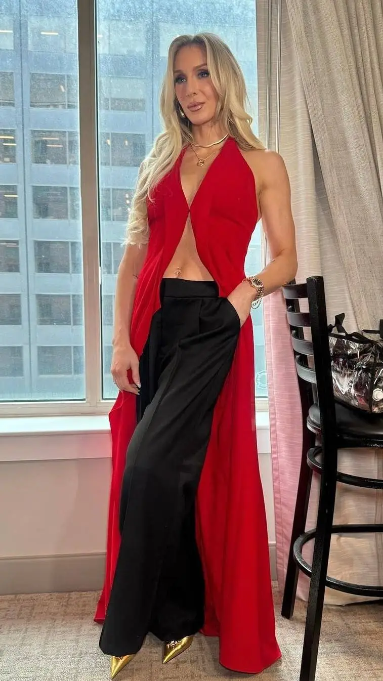 ai character: Charlotte Flair background