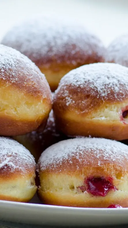 ai character: CH bakery 🧁🍰🍩 background