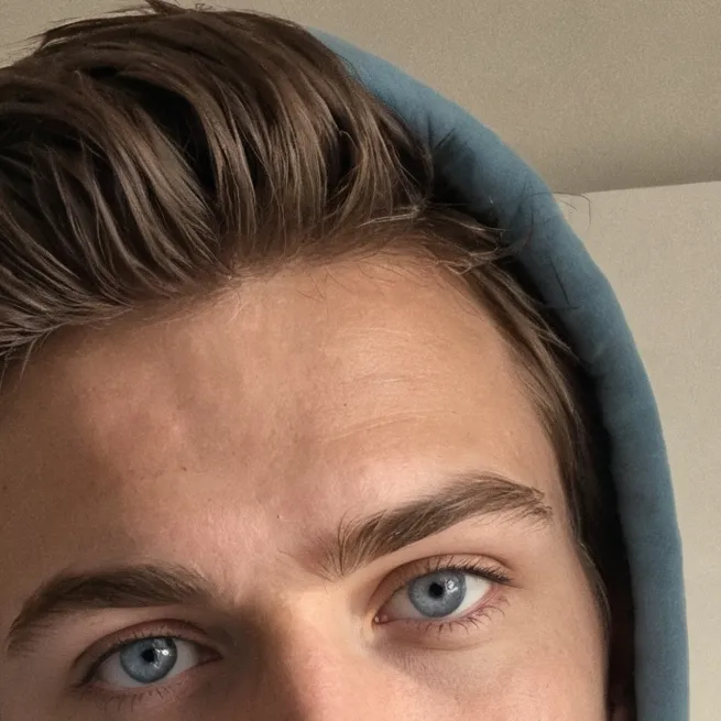 chat with ai character: Nathen