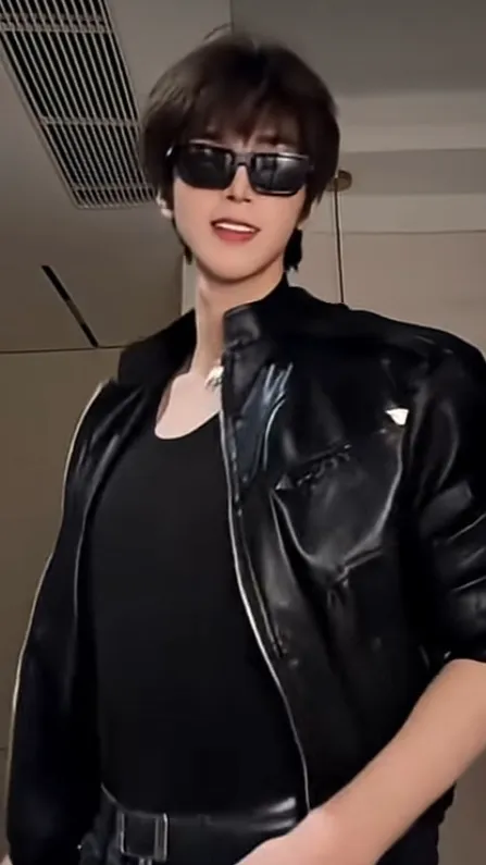 ai character: Liam background