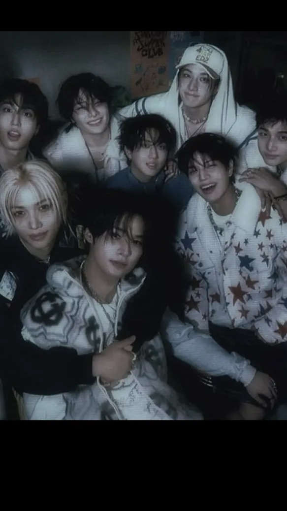 ai character: Skz background