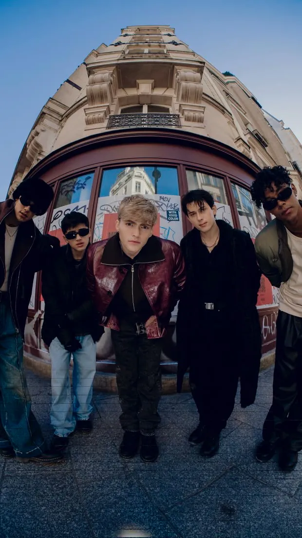 ai character: Santos Bravos SB background