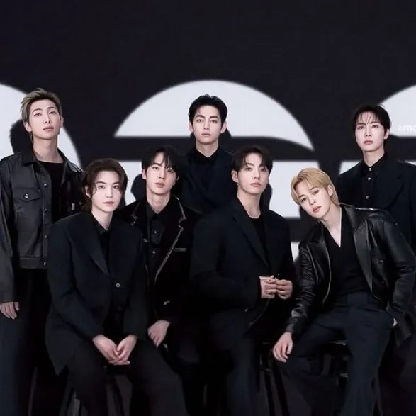 chat with ai character: BTS OT7