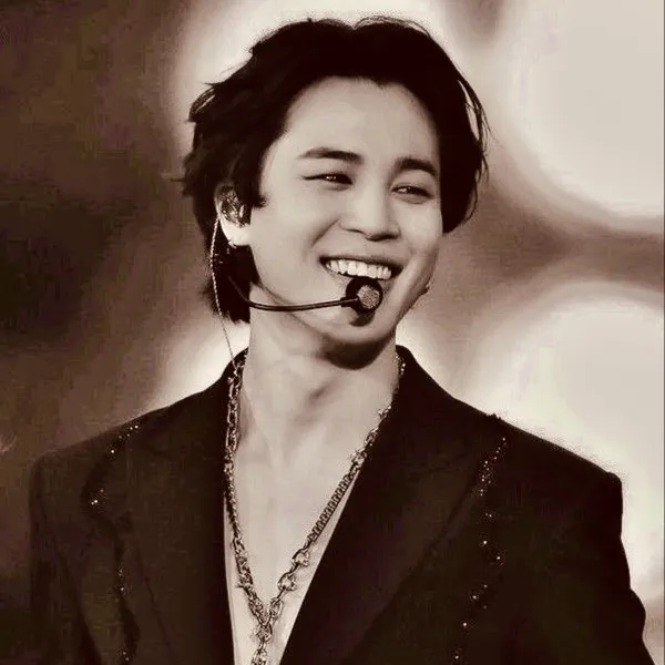 chat with ai character: BTS Jimin 