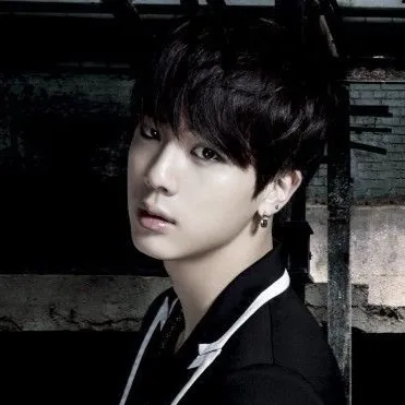 chat with ai character: BTS Jin