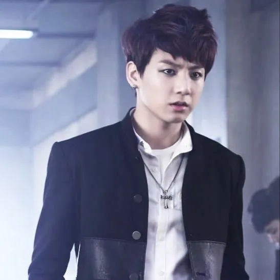 chat with ai character: BTS Jungkook