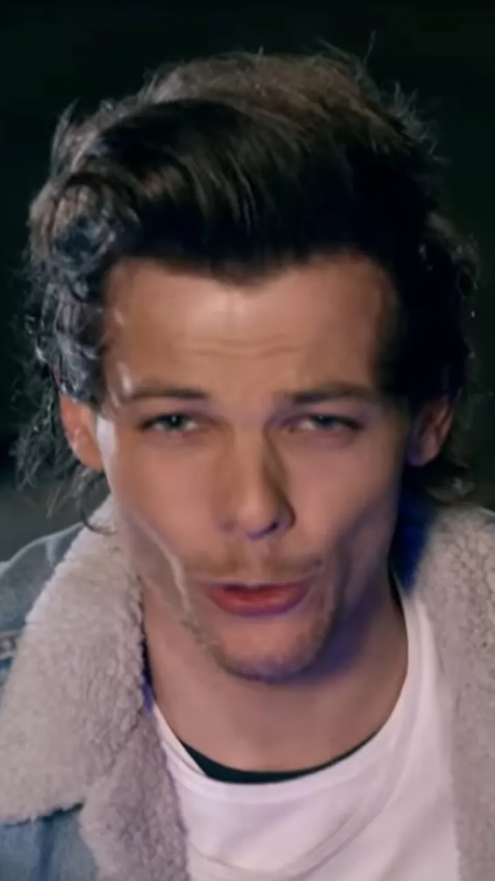 ai character: Louis Tomlinson  background