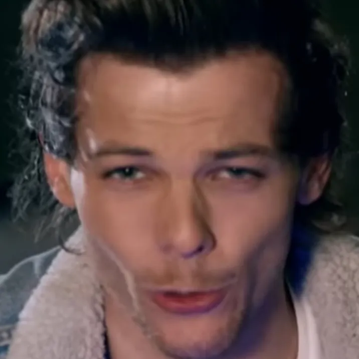 chat with ai character: Louis Tomlinson 