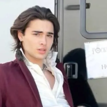 chat with ai character: James hook