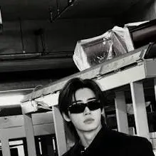 chat with ai character: SUNGHOON🖤