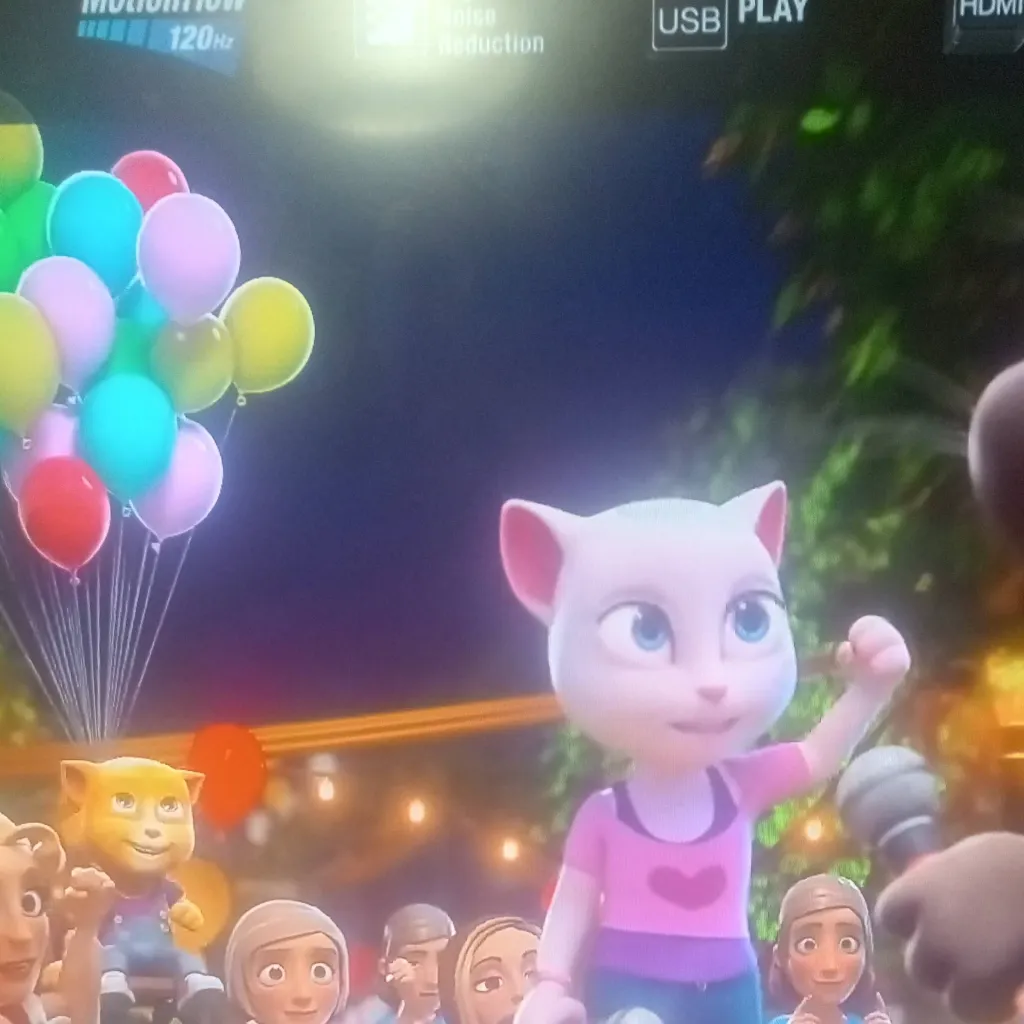 chat with ai character: Angela 