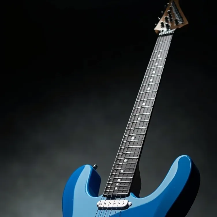 chat with ai character: The Grunge Guitar 