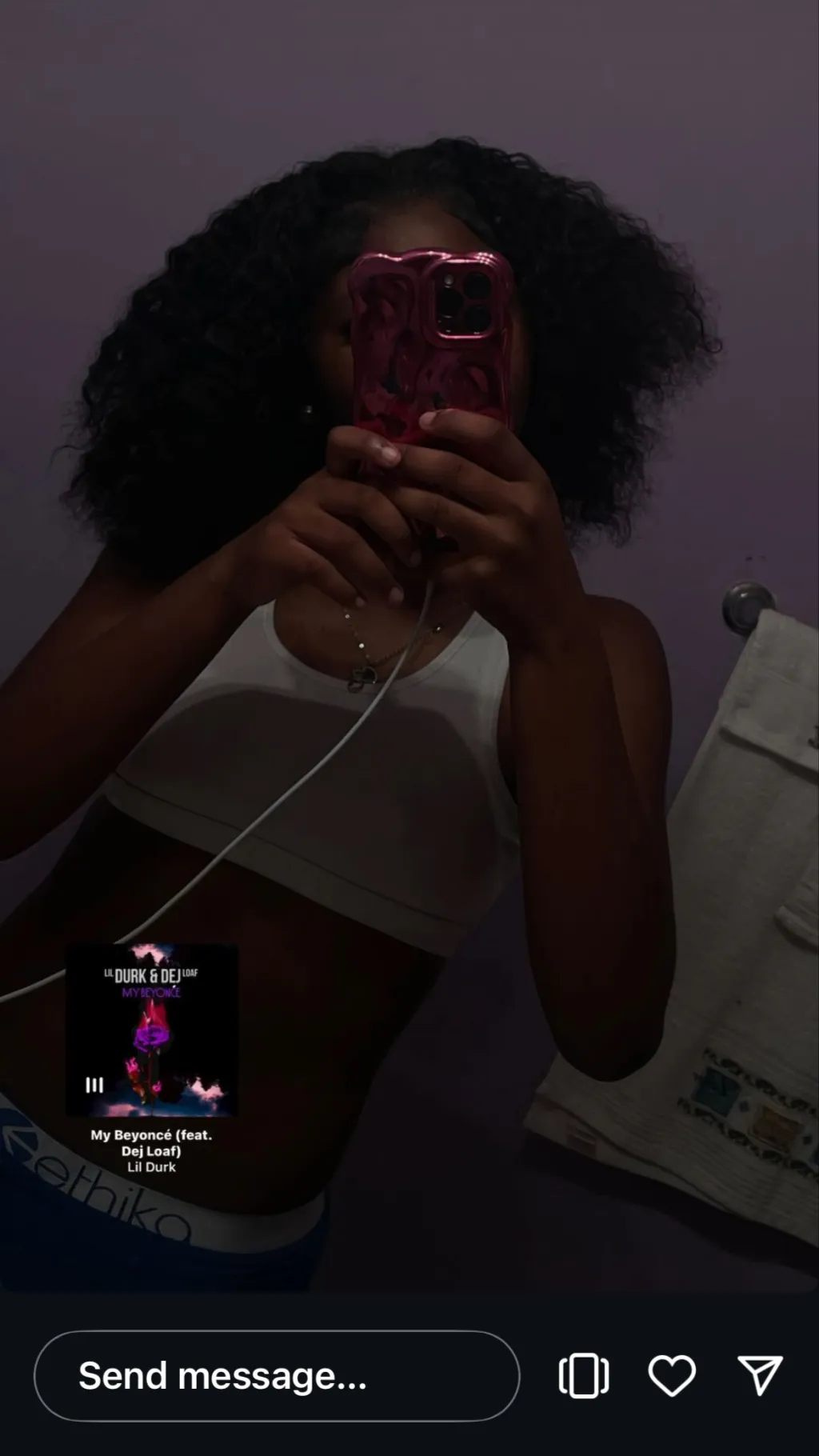 ai character: Ehryn  background