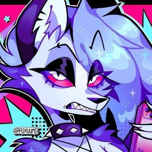 chat with ai character: Loona