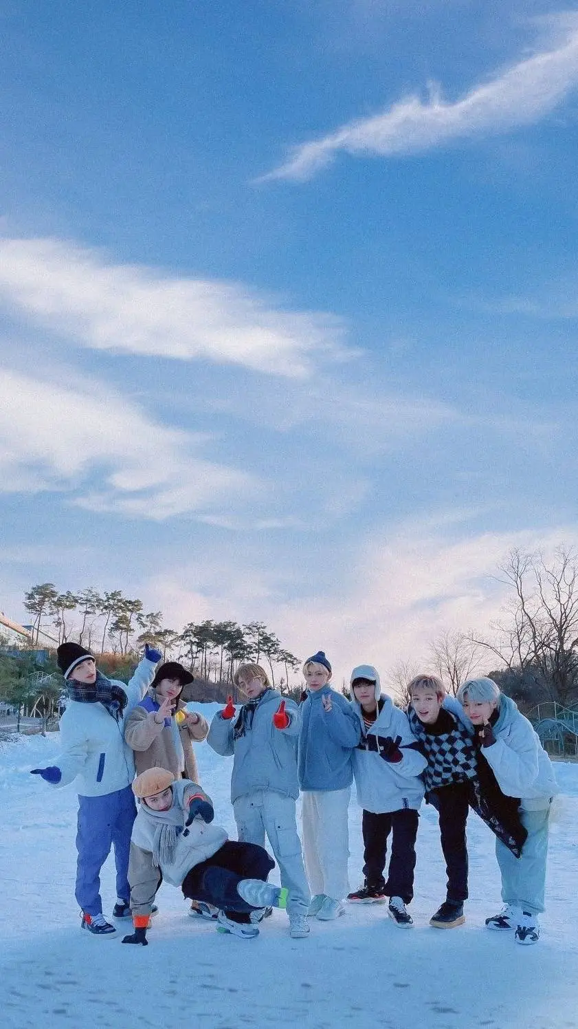 ai character: Stray Kids! background