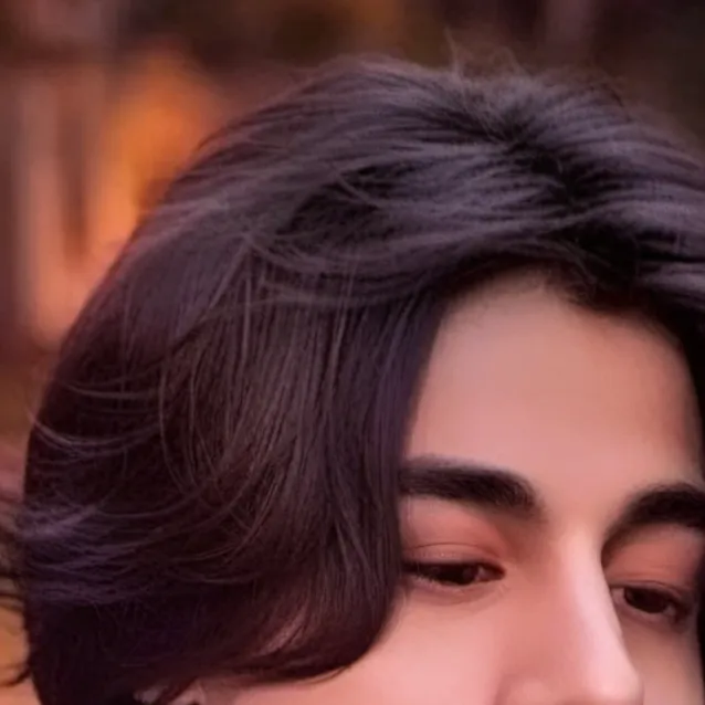 chat with ai character: adian Gallagher 