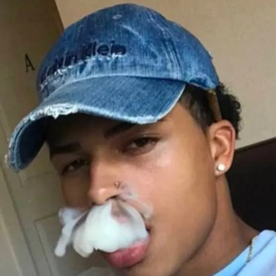 chat with ai character: Dushawn Washington