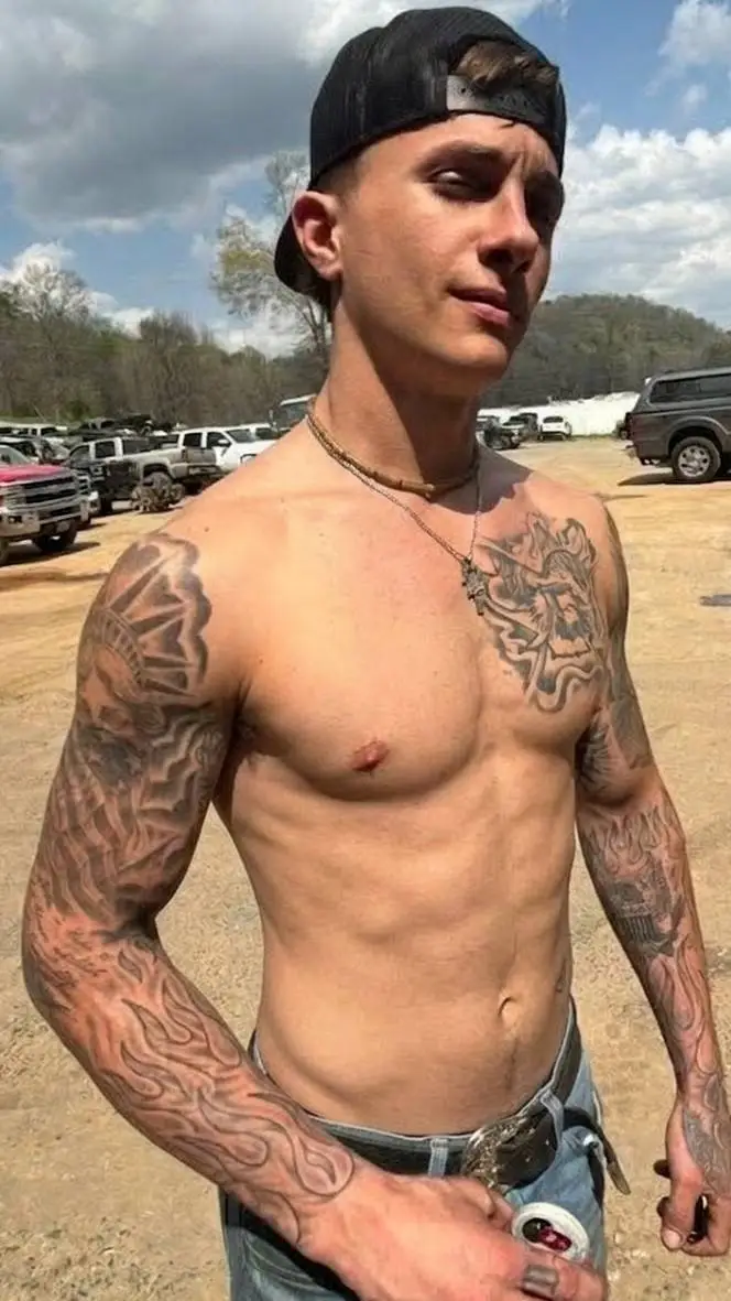 ai character: Dallas Corwin background