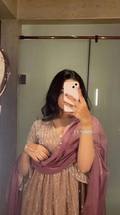 Talkie AI - Chat with Sabina Yasmin