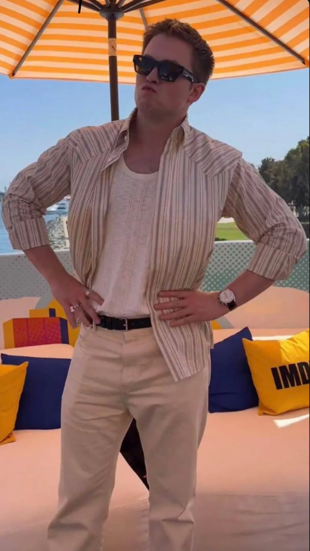 ai character: Kit Connor  background