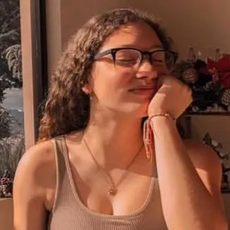 chat with ai character: Tiffany