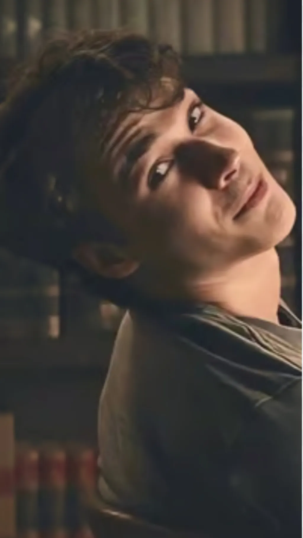 ai character: Mattheo riddle background