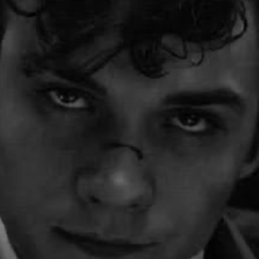 chat with ai character: Mattheo riddle 