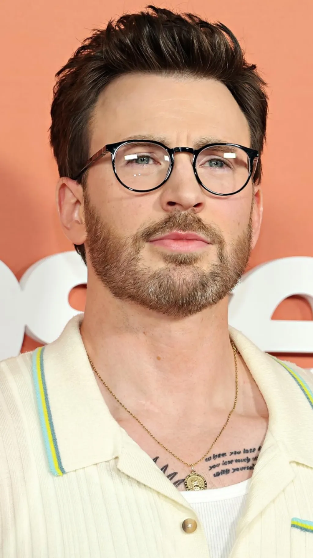 ai character: Chris Evans background