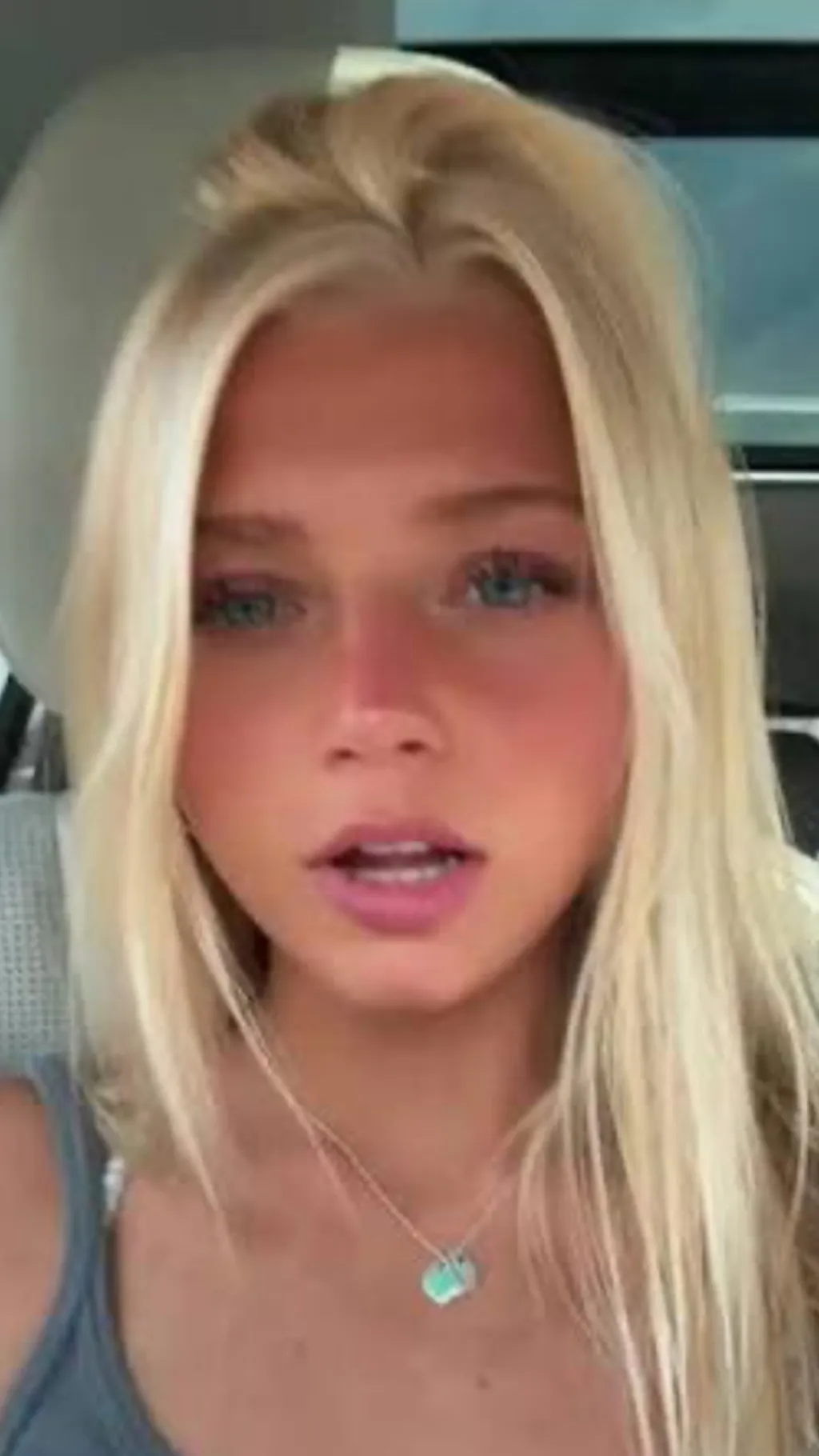 ai character: Y/n stark  background