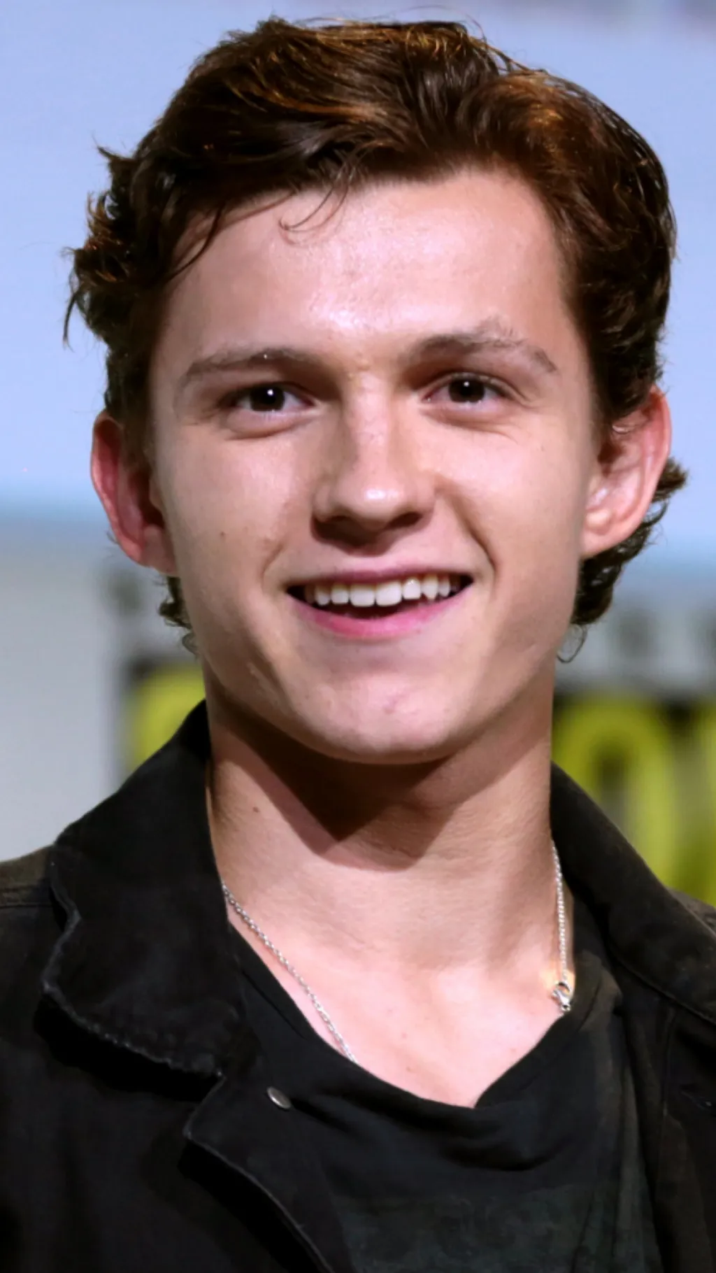 ai character: Tom Holland background